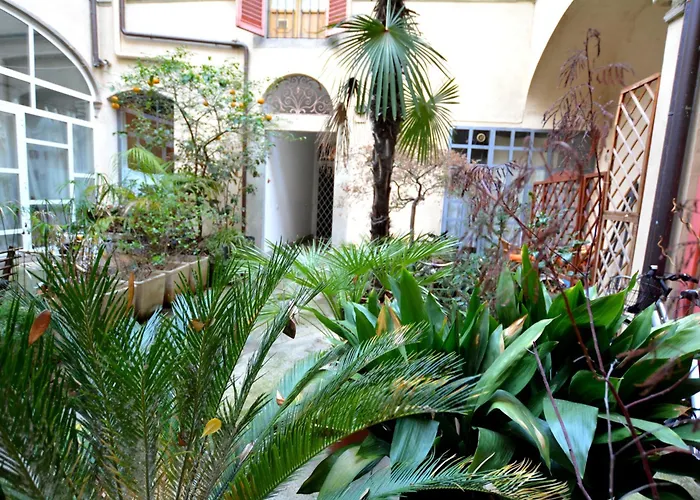 Unyca - Santo Spirito Loft Florence