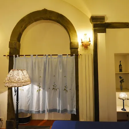 Unyca - Carriage House Apartman